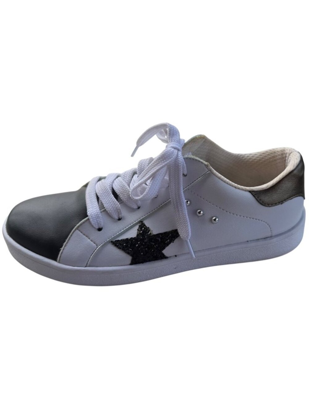 MKS Brand White & Black Lace Up Sneakers w/Glitter Star Women's Size 9 (READ)